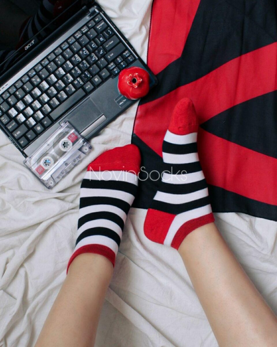 photo_2020-07-03_22-10-08 جوراب مچی رینگی پاشنه قرمز - تصویر 1