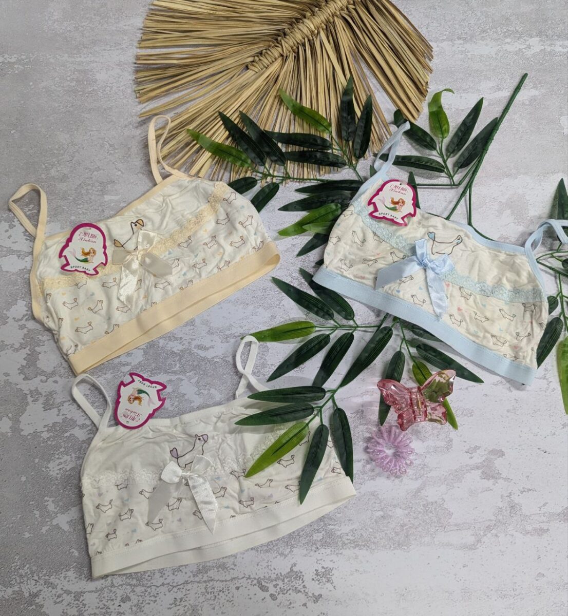 IMG_20240730_080653_355 نیم تنه دخترانه جلوپاپیون بدون پد 104566 - تصویر 1