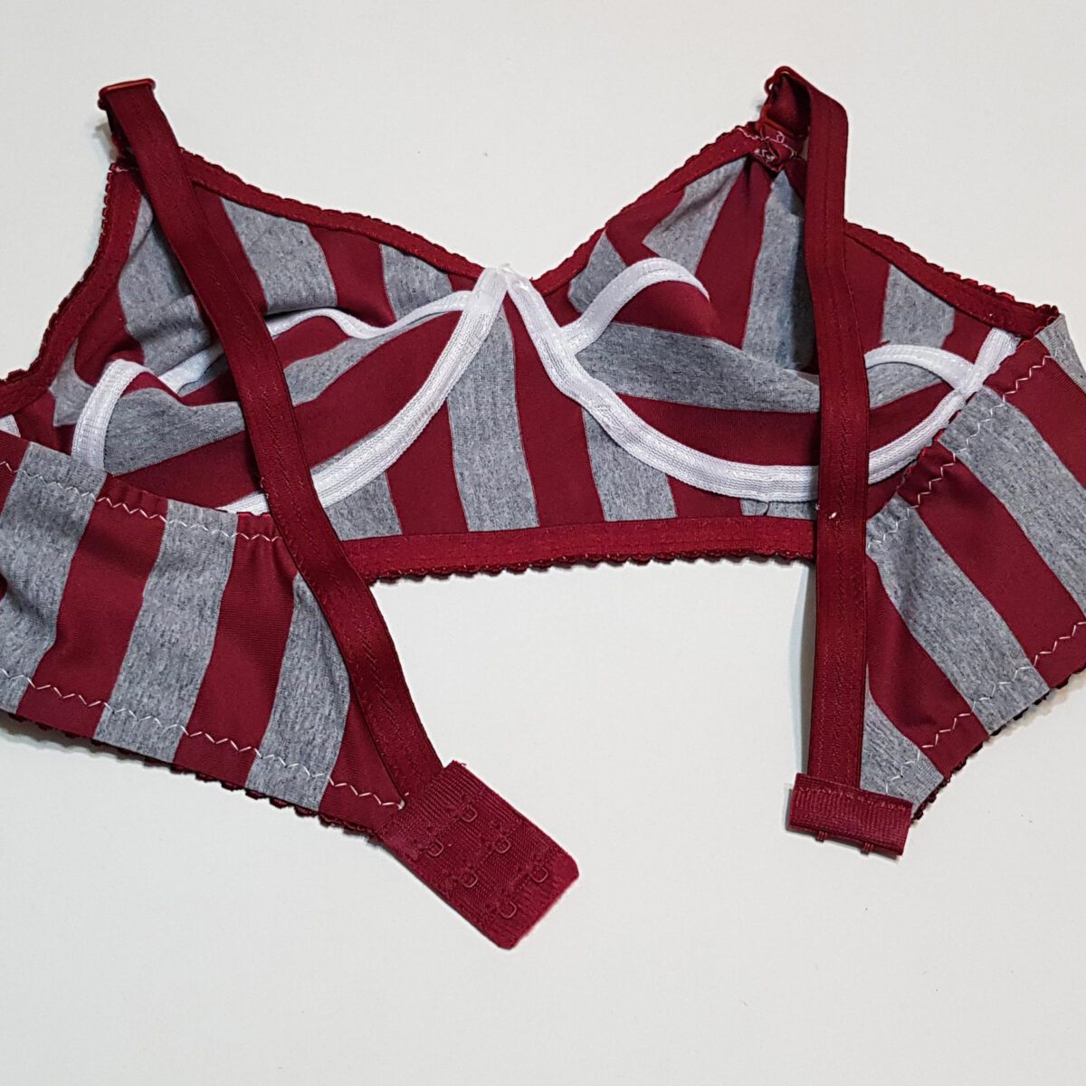 c33c3f9813fea463e0bcf6086ffbcbabee022f1e_1713824558 سوتین راه راه بدون فنر کد 103013 - تصویر 5