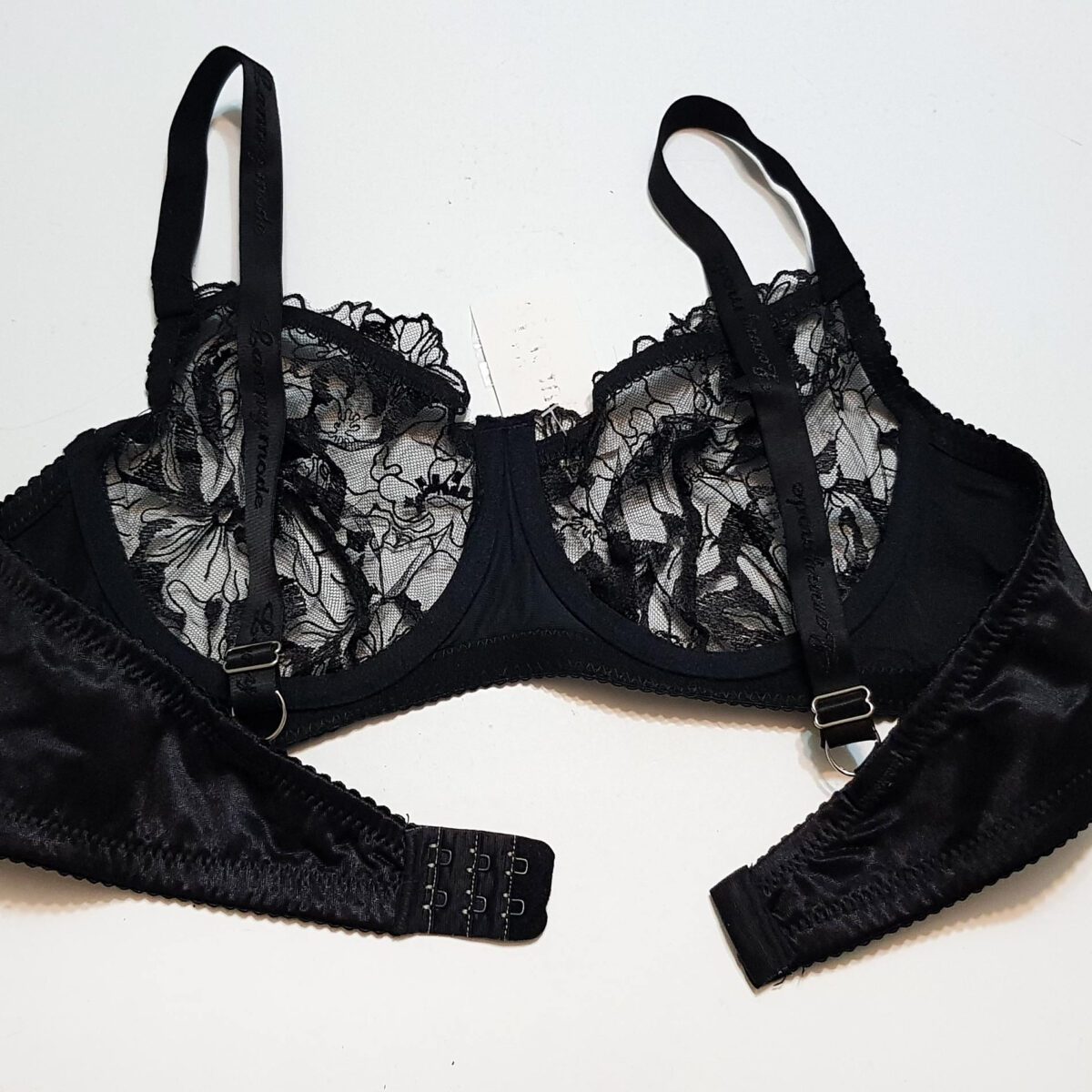 347005baf29bc8055888824cbdbb36f0af276db6_1738746579 ست شورت و سوتین کارنا رز فنردار کد 105171-5009 مشکی - تصویر 4