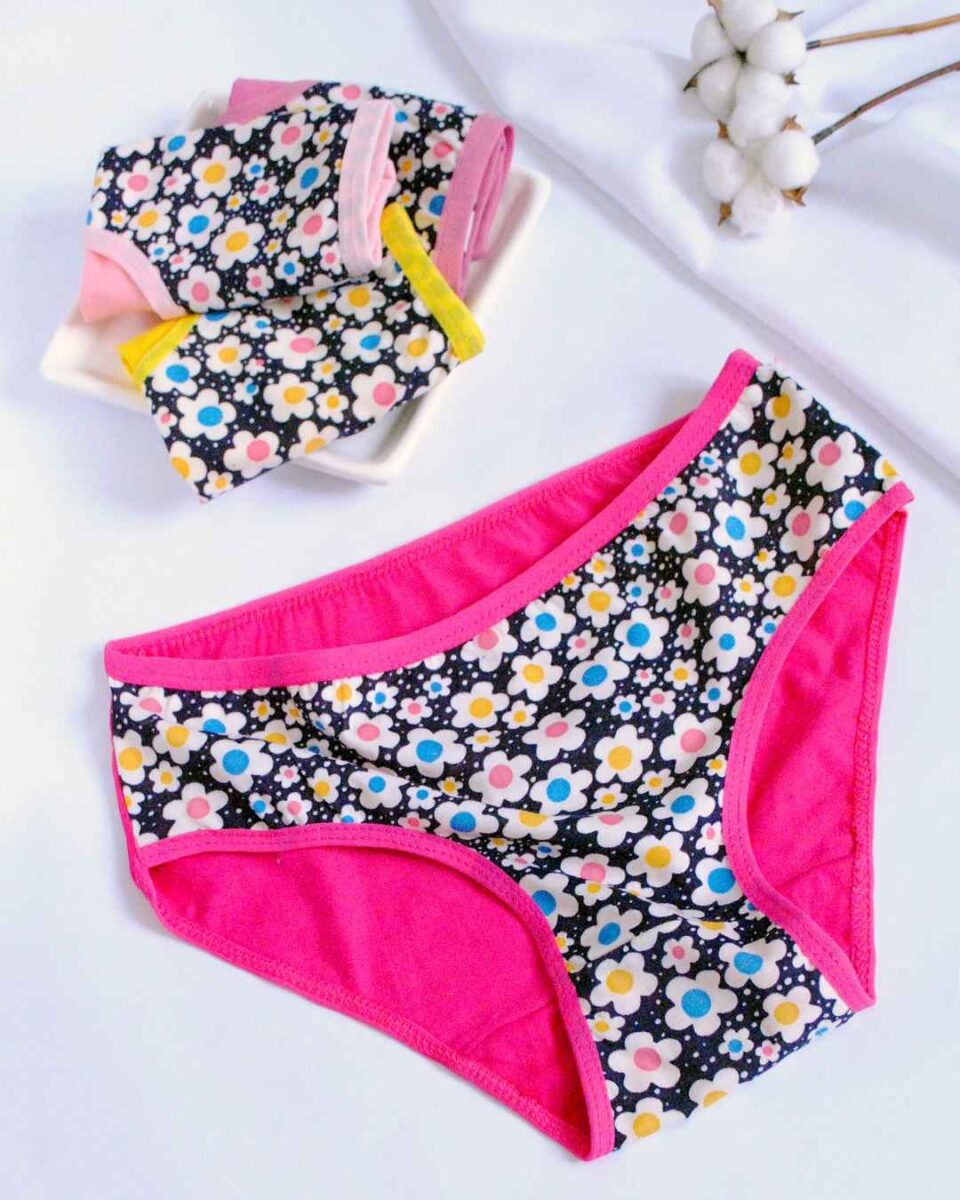 66-01 شورت نخی شکوفه سرمه ای کد 1758(سایز xl) - تصویر 1