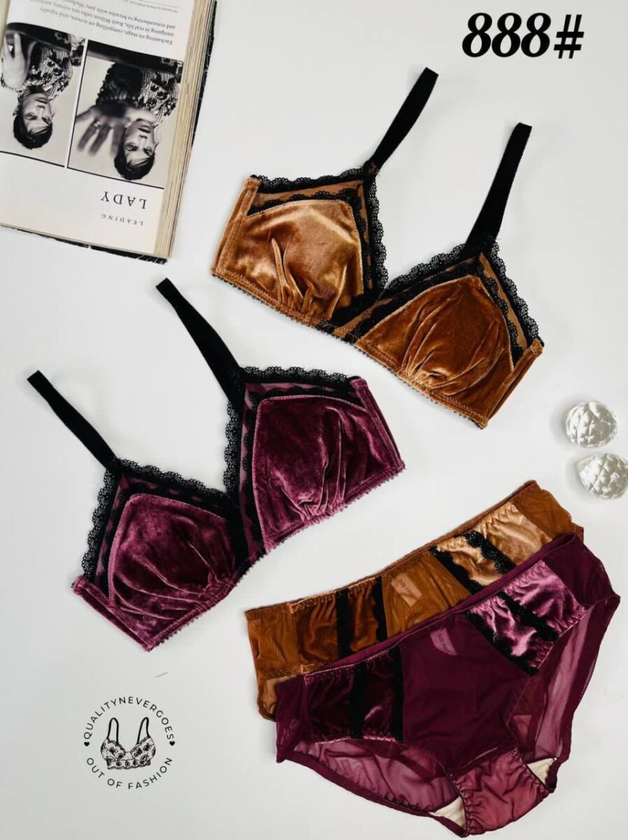 IMG_20250911_162326_162 ست شورت و سوتین مخمل کد 1765 - تصویر 1