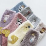 جوراب حوله ای گلدوزی شده