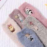 جوراب حوله ای گلدوزی شده - تصویر 8