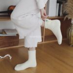 جوراب حوله ای گلدوزی شده - تصویر 12