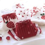 شورت کبریتی طرح توت فرنگی قرمز - تصویر 3