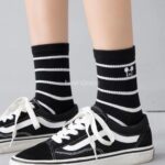 جوراب ساقدار طرح میکی موس - تصویر 3