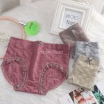 شورت پاپیون دار طرح غزل