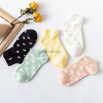 جوراب زیر قوزکی طرح گلبرگ