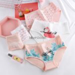 شورت طرح فلامینگو ( سایز M )