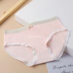 شورت نخی طرح آفتابگردون - تصویر 9