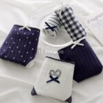 شورت نخی سورمه ای طرح  قلب و پاپیون( سایز XL)