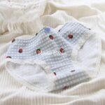 شورت طرح شکوفه و توت فرنگی طوسی  (سایز 38 الی 42) - تصویر 5