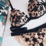 ست شورت و سوتین فانتزی طرح ملیسا