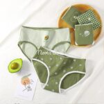 شورت طرح Avocado (سایز 38 الی 42)