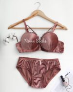 ست شورت و سوتین مخمل سایز 70 (محصول لک دارد) - تصویر 10