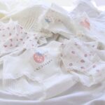 شورت استوک طرح دار سایز ۳۸-۴۲ ( رنگ سفید- طرح رندوم ارسال می شود)