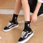 جوراب ساقدار طرح پوکر فیس - تصویر 3