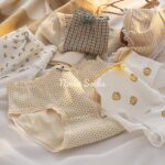 شورت توت فرنگی زرد (سایز 38 الی 42)