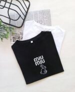 تیشرت طرح خرگوش (کاملا آزاد هستن )