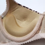 ست شورت و سوتین اسفنجی کد 104689 پلنگی کرم - تصویر 3