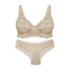 ست شورت و سوتین فنردار گیپور گلدار کد 109015 کرم