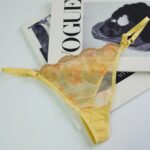 شورت گل زرد برندپدلی با بند قابل تنظیم کد 425 زرد