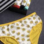 شورت نخی زنبوری کد 1757(سایز xl)