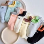 جوراب زیرقوزکی لب رنگی گلدوزی کد 1729