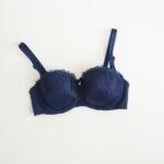 سوتین اسفنجی فنردار سرمه ای کد 105459 کاپ C