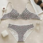 ست فنردار نخی کد 105467 سفید با راه راه قلبی