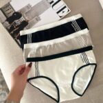 شورت 2 خط کد 105560(سایز xl)