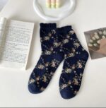 جوراب ساقدار گل ریز کد 1849 - تصویر 2